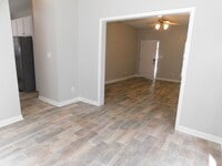 Building Photo - 3 bedroom 2.5 bath single family home