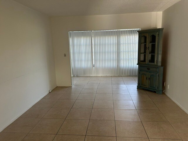 Living Room - 3091 NW 46th Ave