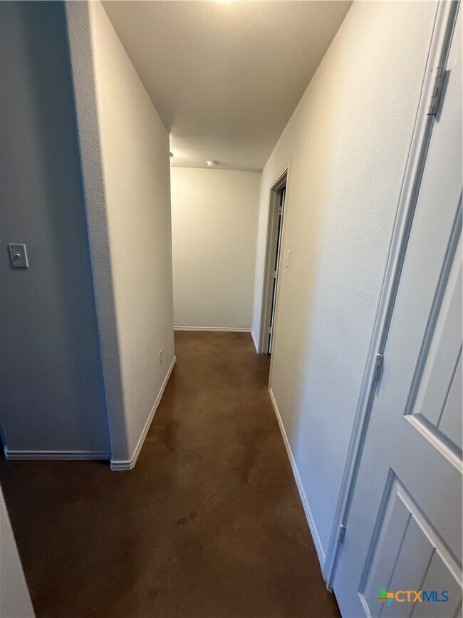 Building Photo - 4405 Texas Rangers Dr