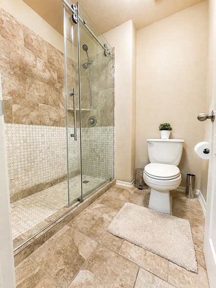 Building Photo - 5934 Beeston Hall Ct