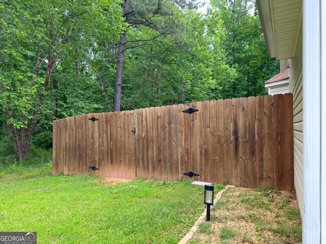 Building Photo - 106 Kimbell Farm Dr