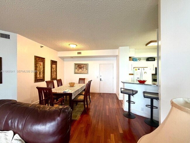 Building Photo - 3400 NE 192 St