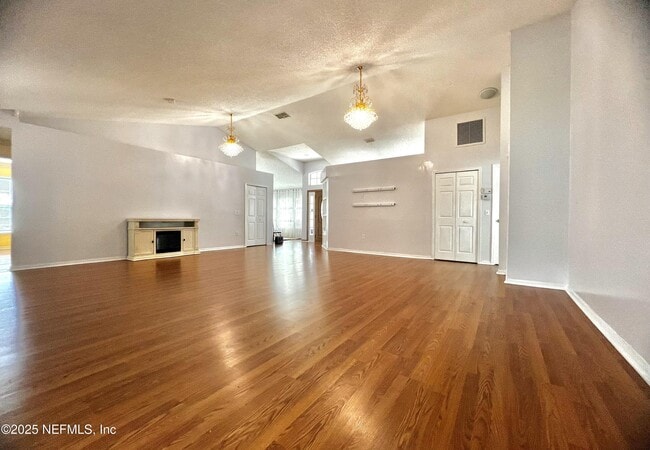 Building Photo - 11395 Aston Hall Dr