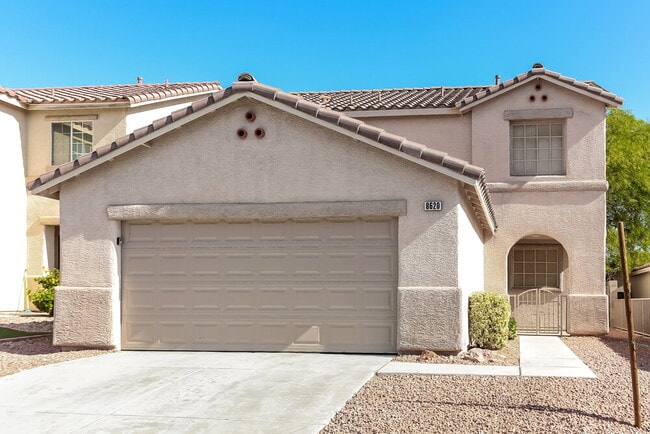 Building Photo - 8620 Hidden Pines Ave