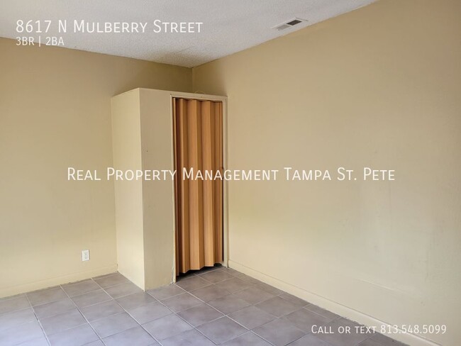 Building Photo - 8617 N Mulberry St