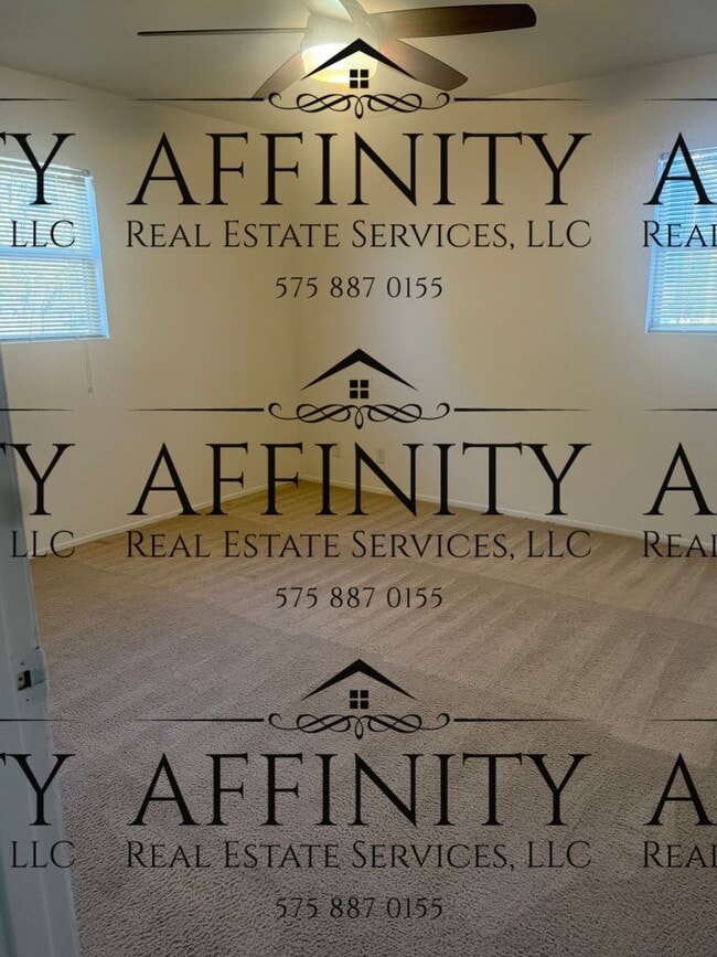 Building Photo - 3 bedroom home