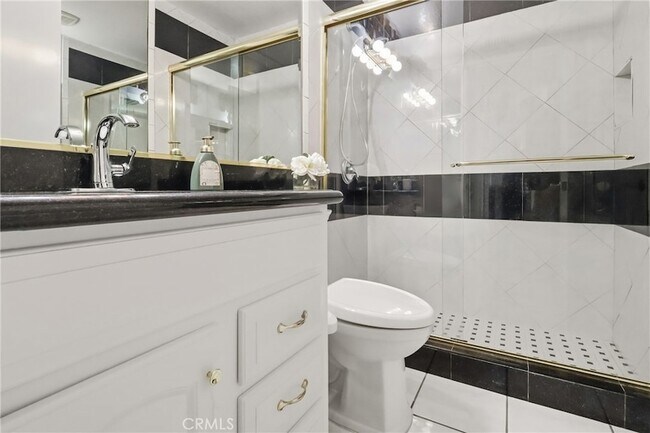 Building Photo - 2142 Iron Club Dr