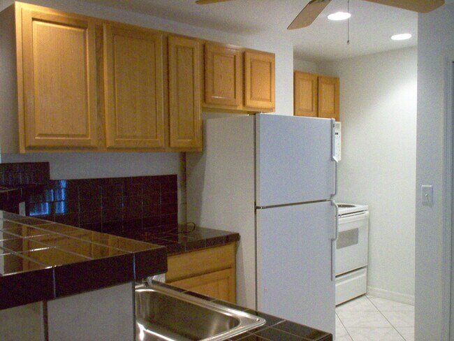 Building Photo - 2025 Curryville Rd