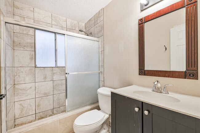 Building Photo - 19302 Cypress Bay Dr