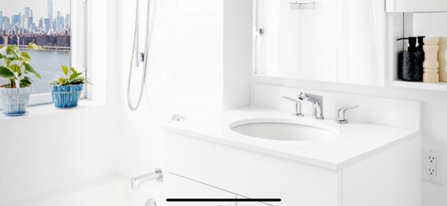 Building Photo - 52 - 10 Center Blvd