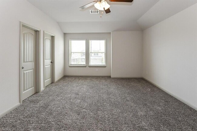 Building Photo - 21327 Cypress Conifer Dr