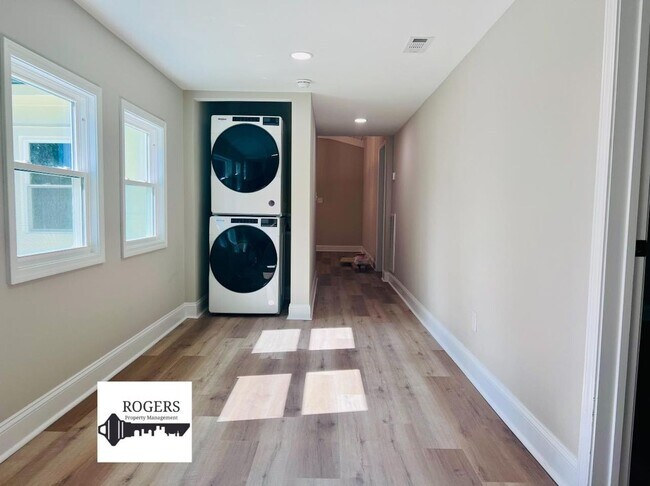 Building Photo - Four BR Available in Creedmoor