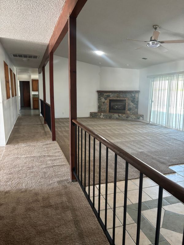 Building Photo - 12800 Riverview Dr