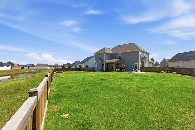 Building Photo - 2012 Snapper St