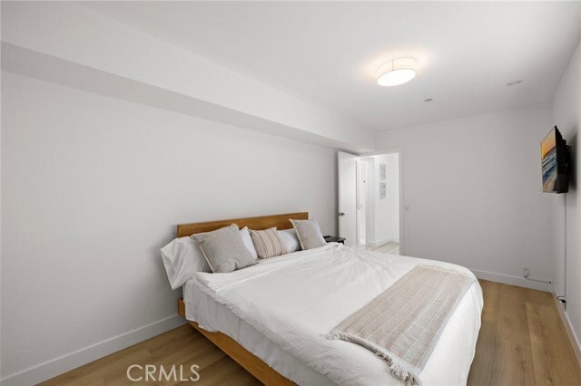 Building Photo - 1045 Gaviota Dr