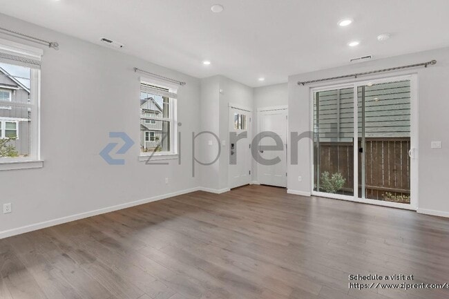 Building Photo - 31474 NW Turel Dr