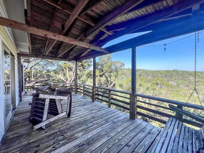 Building Photo - 1555 Arrowhead Dr