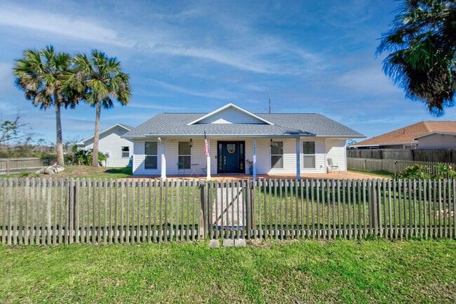 Primary Photo - 1007 Cypress Ave
