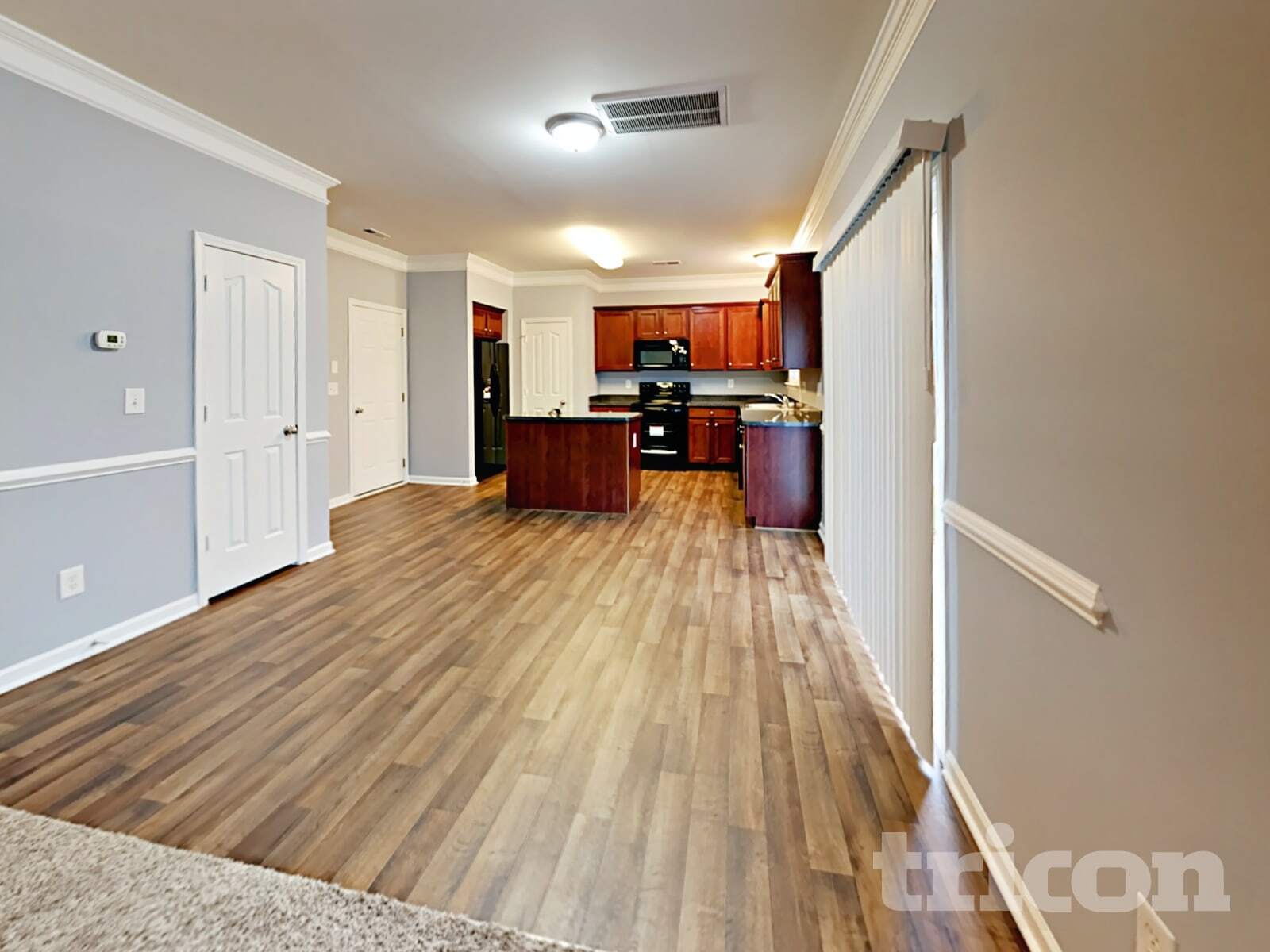 Building Photo - 11709 Oak St