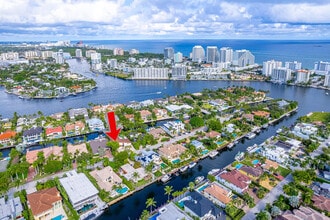 Building Photo - 2519 Barcelona Dr