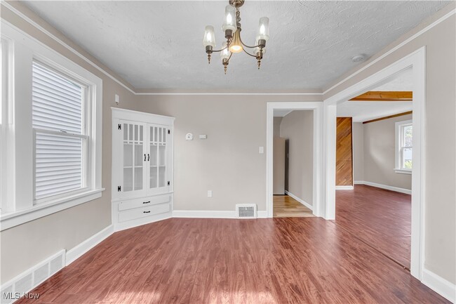 Building Photo - 5181 Clement Ave
