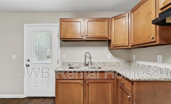 Building Photo - 4225 Morrison St