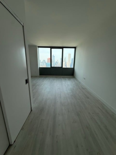 Building Photo - 41 E 8th St