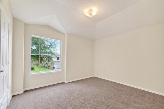 Building Photo - 16119 Gavin Ln