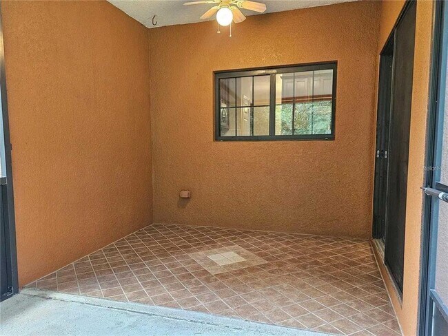 Building Photo - 1120 Blackwater Dr