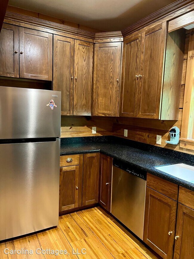 Building Photo - 3 br, 4.5 bath House - 3833 Deep Gap Road
