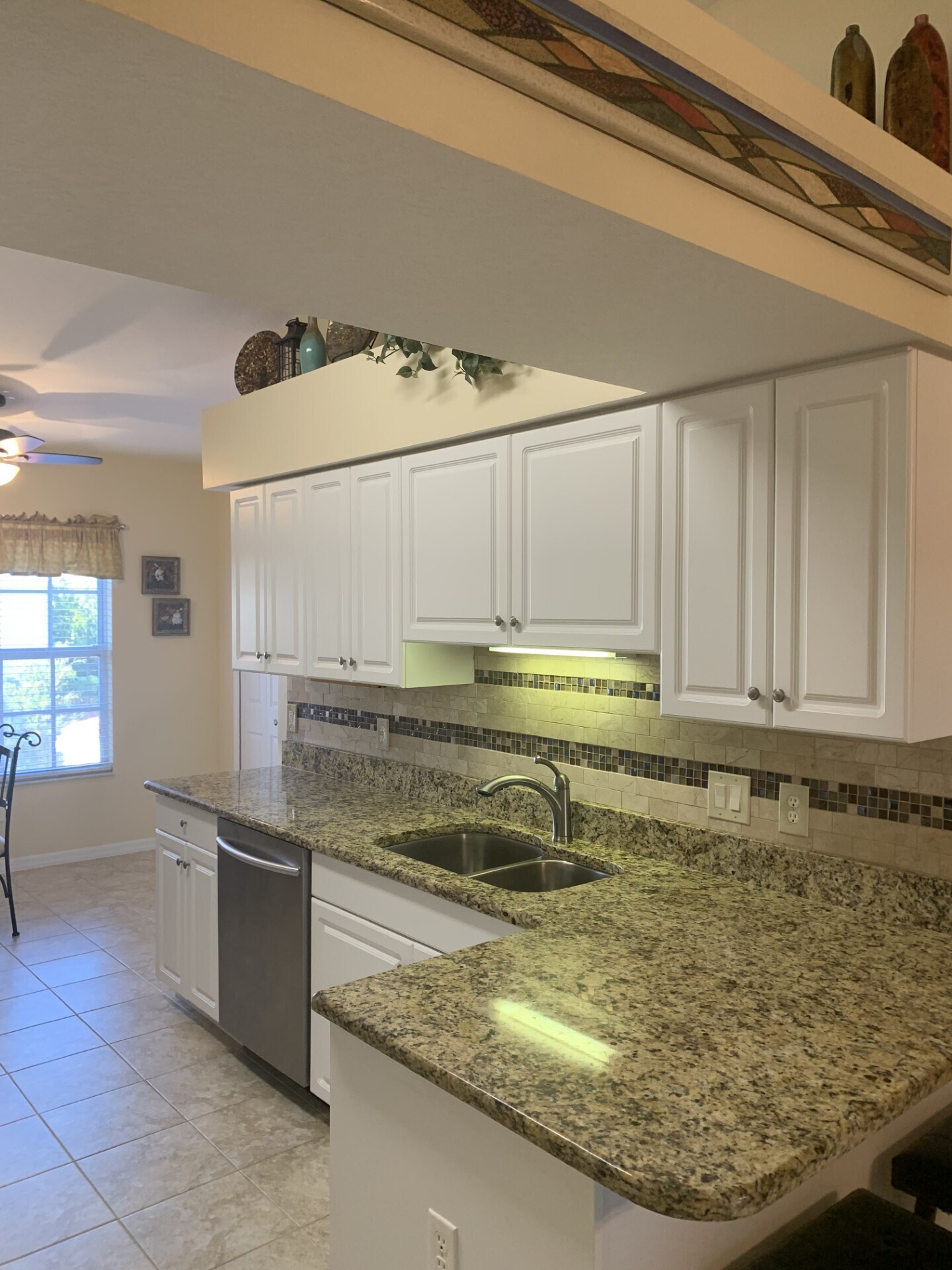 Building Photo - 26630 Rosewood Pointe Dr