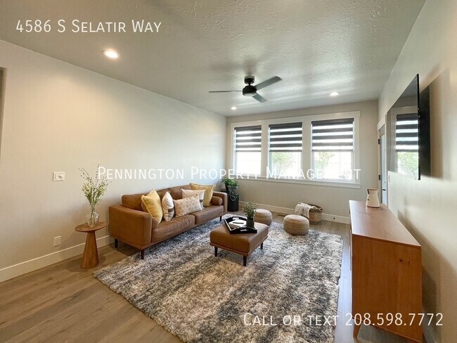 Building Photo - 4586 S Selatir Way