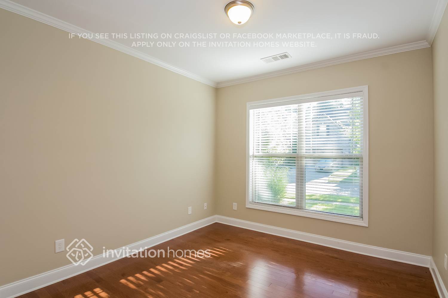 Building Photo - 3602 Huddlestone Ln NE