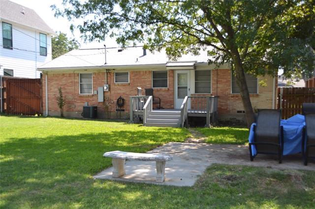 Building Photo - 3879 Clover Ln