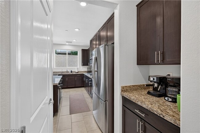 Building Photo - 325 Breve Ct