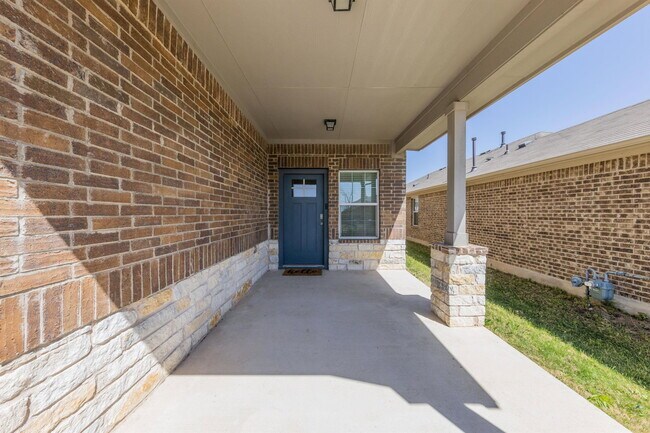Building Photo - 1248 Fairhaven Gtwy