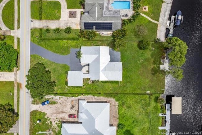 Building Photo - 1134 NW Spruce Ridge Dr