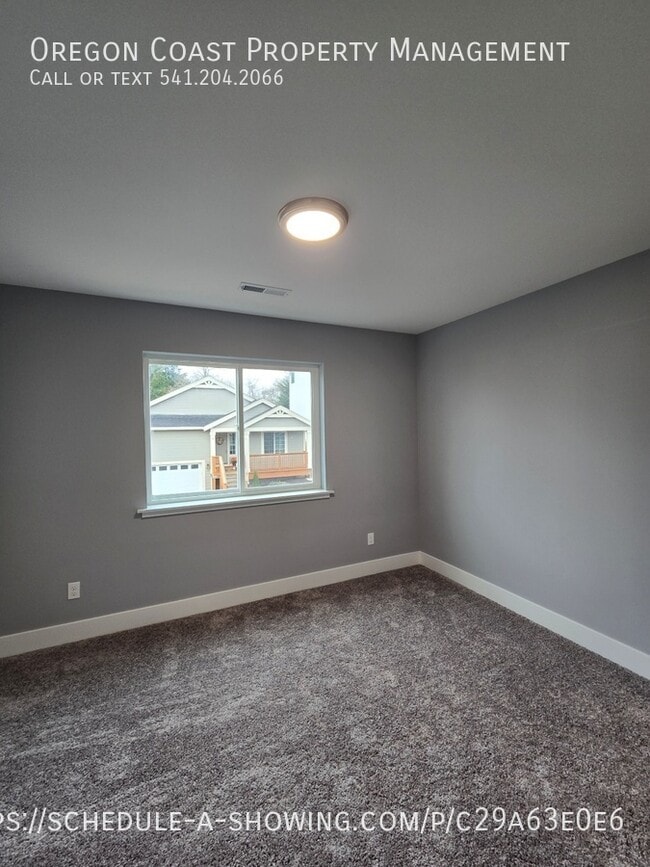 Building Photo - 4255 Sequoia Loop