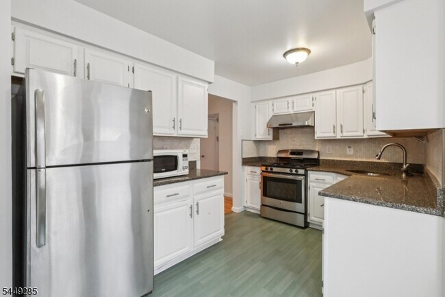 Building Photo - 2902 Jesse Way