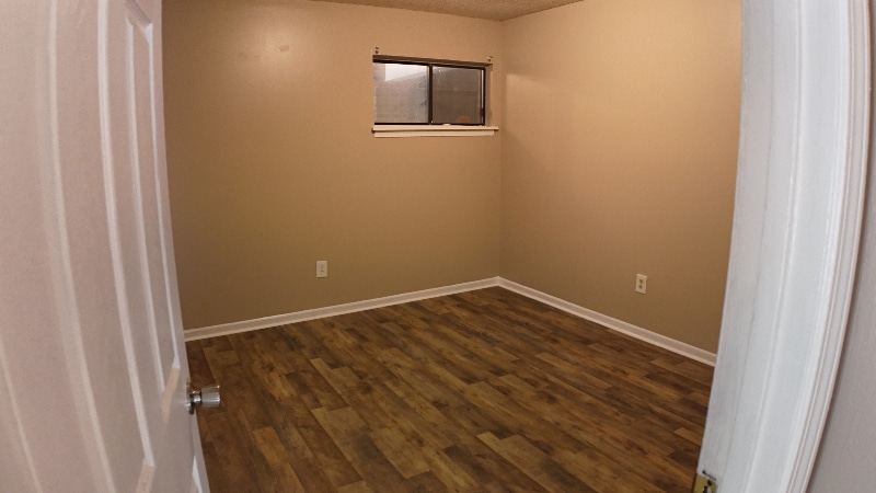 Building Photo - 100 Highland Forest Dr