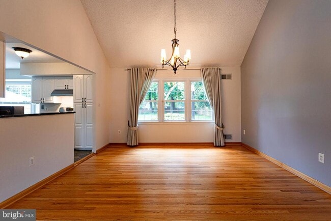 Building Photo - 14912 Emory Ln