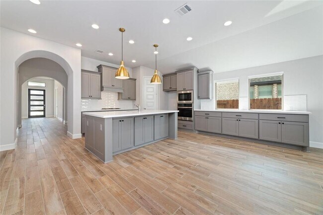 Building Photo - 624 Cape Capri Dr
