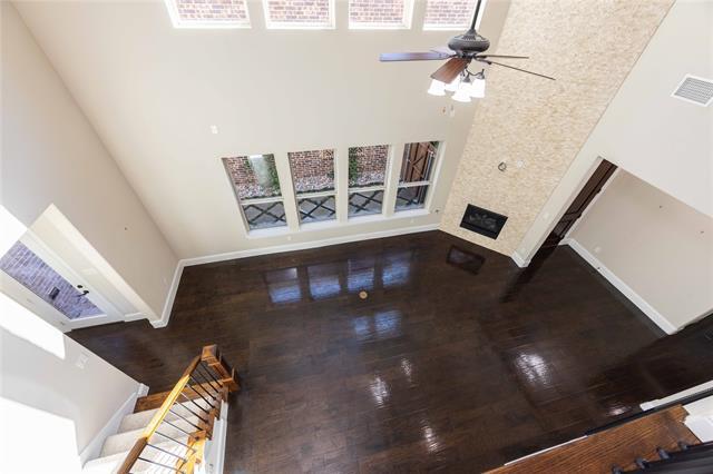 Building Photo - 3025 Hurstwood Dr