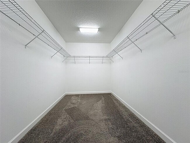 Building Photo - 521 Brunswick Dr