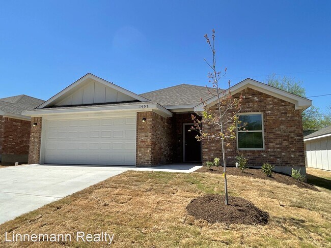 Primary Photo - 3 br, 2 bath House - 1407 Jasper Garden Court