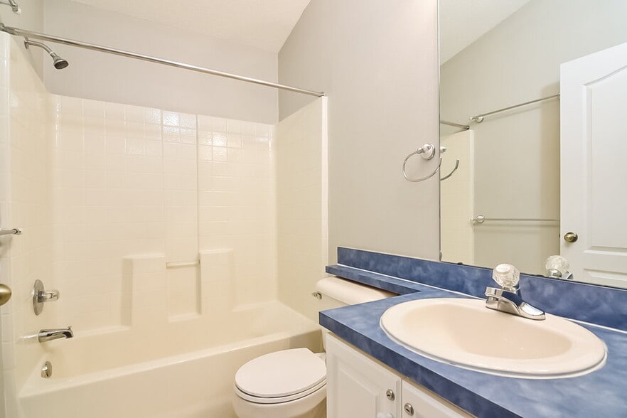 Building Photo - 8065 Canterbury Lake Blvd