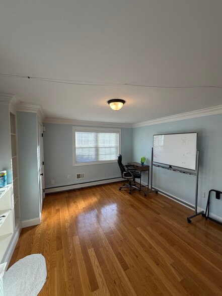 Building Photo - 100 Kimball Rd