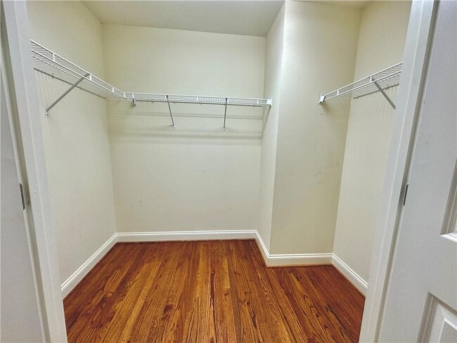 Building Photo - 1678 Carr Cir NW