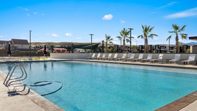 Building Photo - Room for Everything! 5 Bedroom Plus Den Home in Long Valley