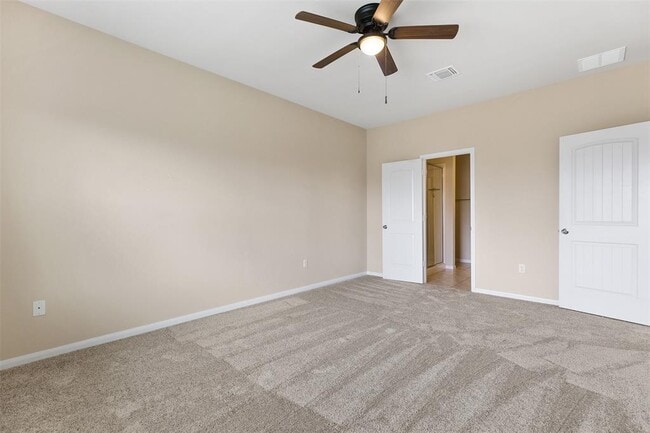 Building Photo - 510 Sabina Dr